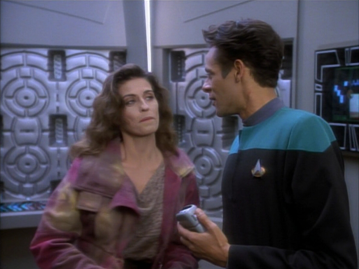 extant_StarTrekDS9_1x07-Q-Less_00497.jpg