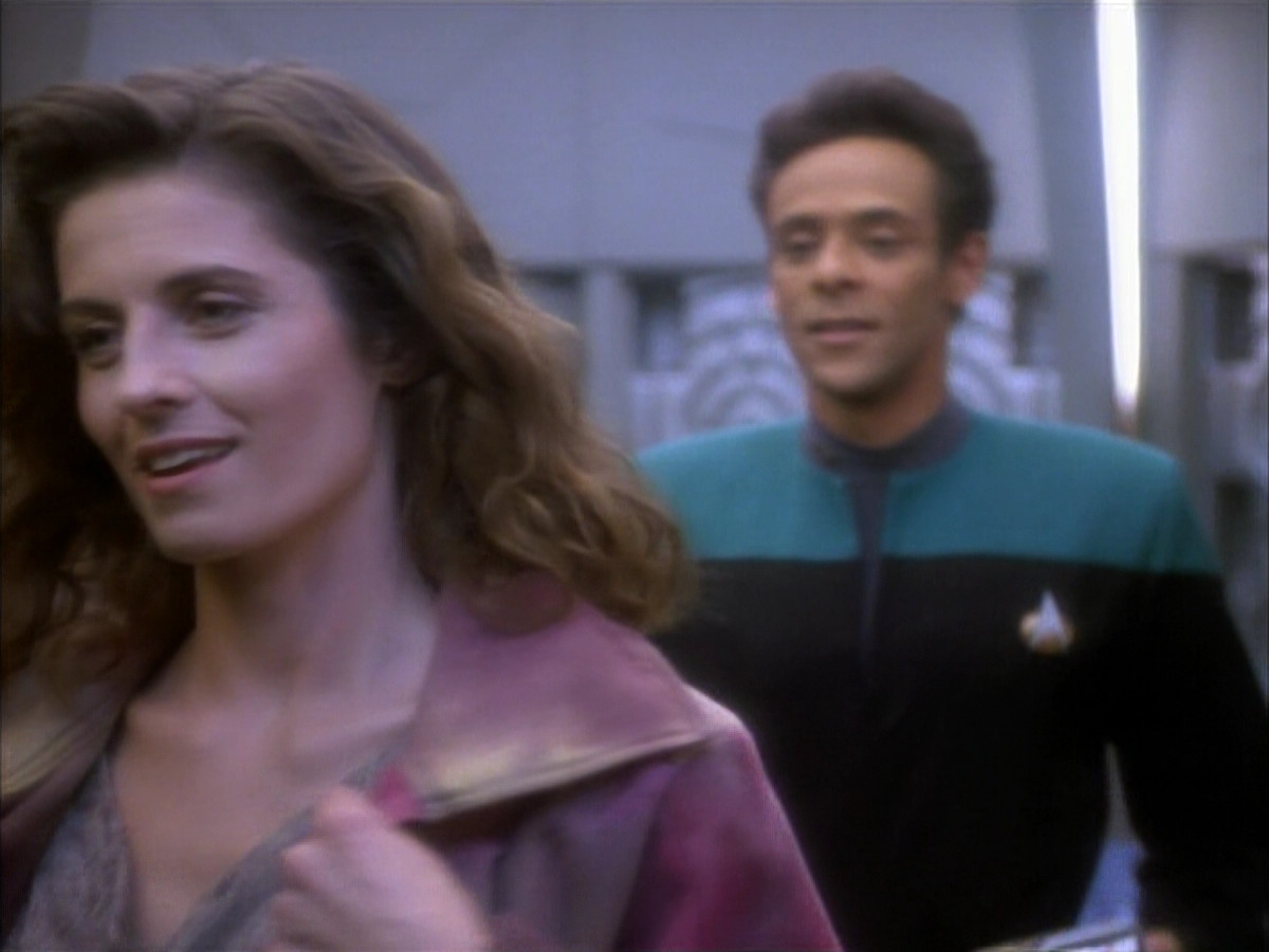 extant_StarTrekDS9_1x07-Q-Less_00504.jpg