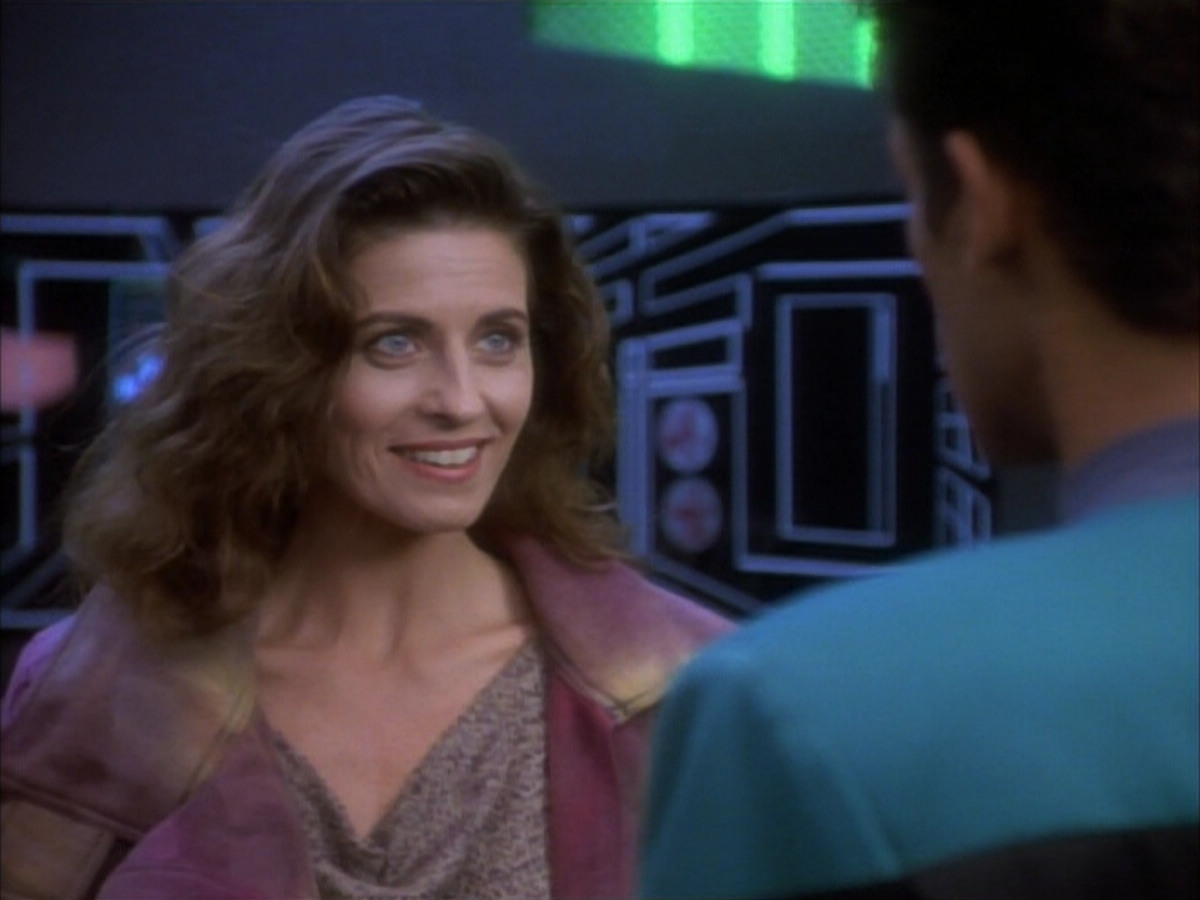 extant_StarTrekDS9_1x07-Q-Less_00517.jpg