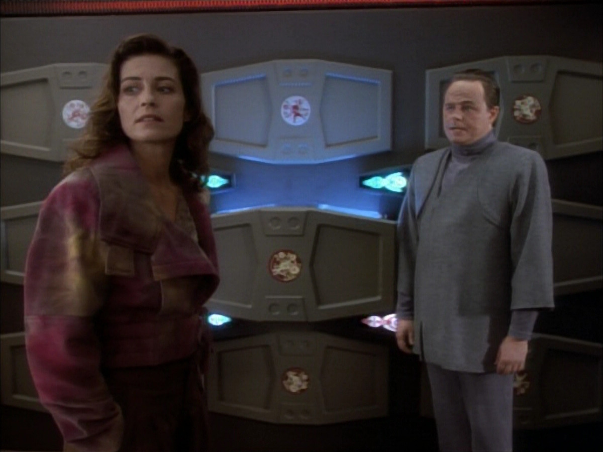 extant_StarTrekDS9_1x07-Q-Less_00594.jpg