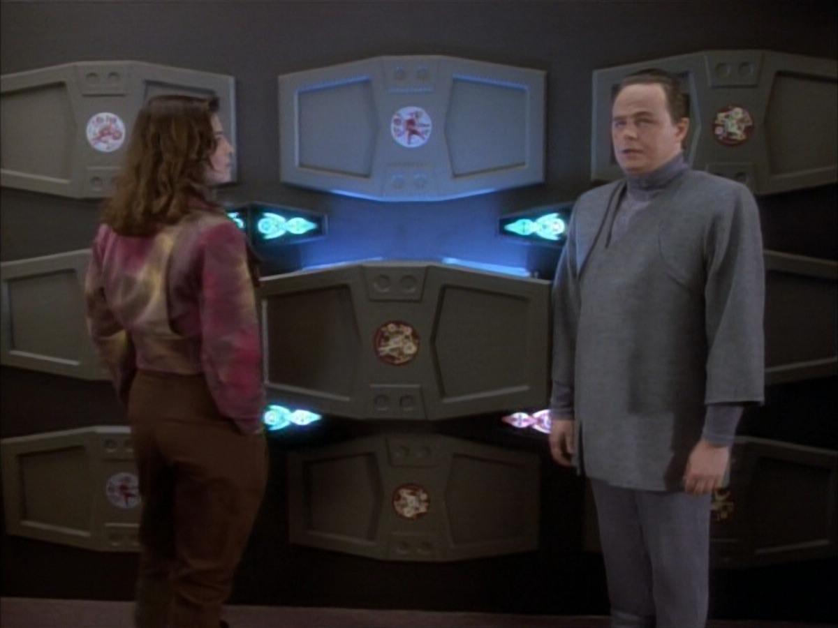 extant_StarTrekDS9_1x07-Q-Less_00599.jpg