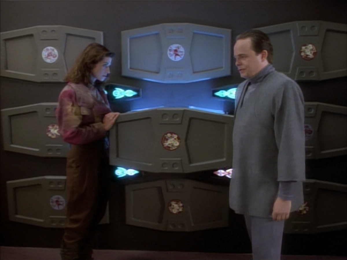 extant_StarTrekDS9_1x07-Q-Less_00609.jpg