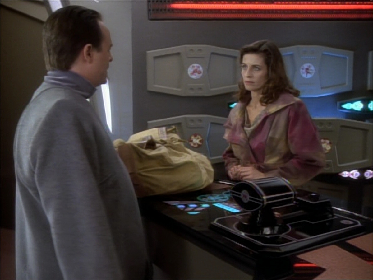 extant_StarTrekDS9_1x07-Q-Less_00619.jpg