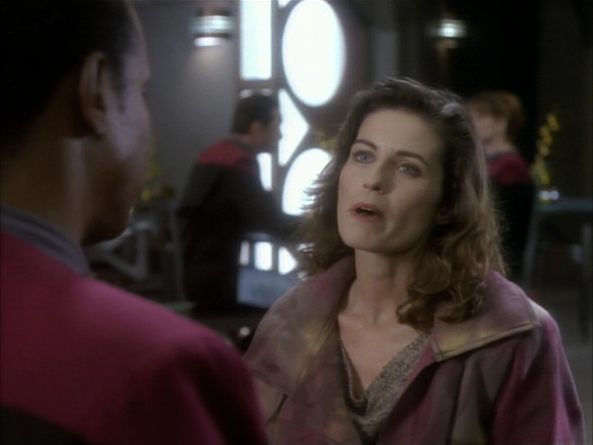 extant_StarTrekDS9_1x07-Q-Less_00852.jpg