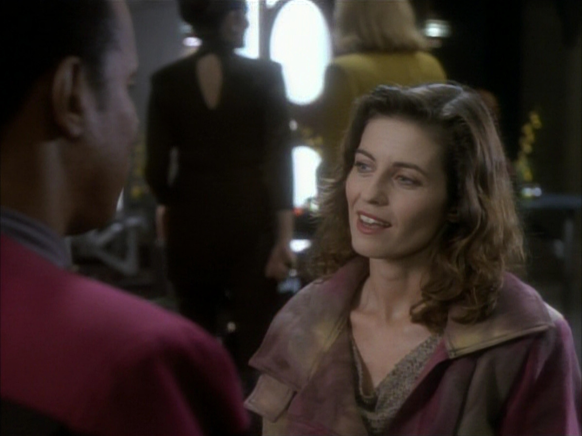 extant_StarTrekDS9_1x07-Q-Less_00862.jpg