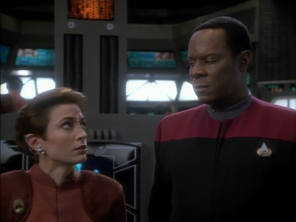extant_StarTrekDS9_1x07-Q-Less_01032.jpg