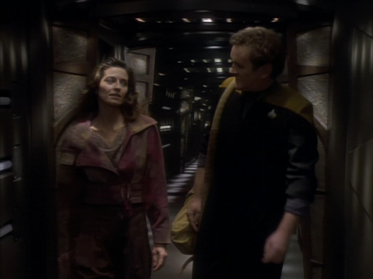 extant_StarTrekDS9_1x07-Q-Less_01048.jpg
