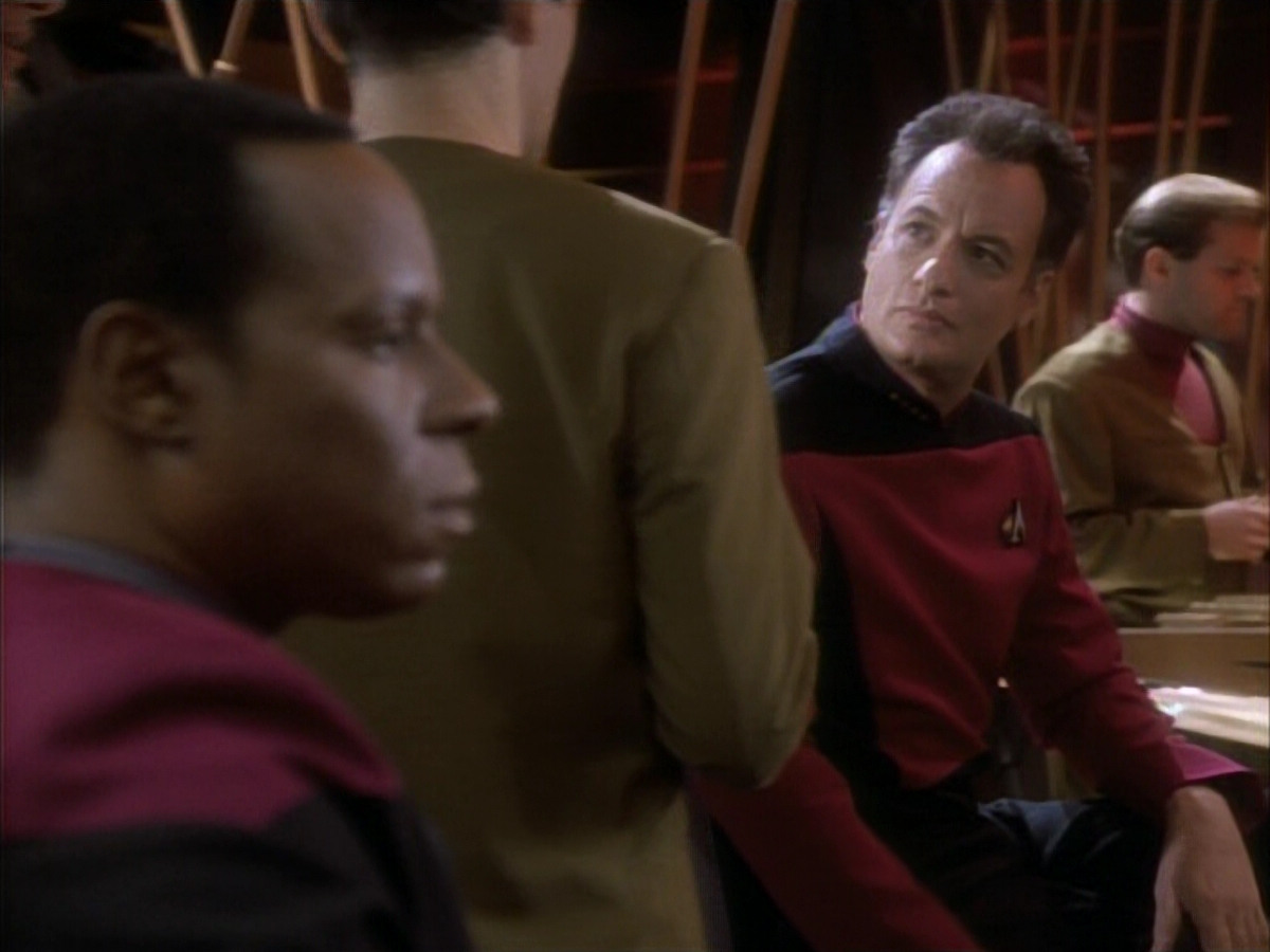 extant_StarTrekDS9_1x07-Q-Less_01895.jpg