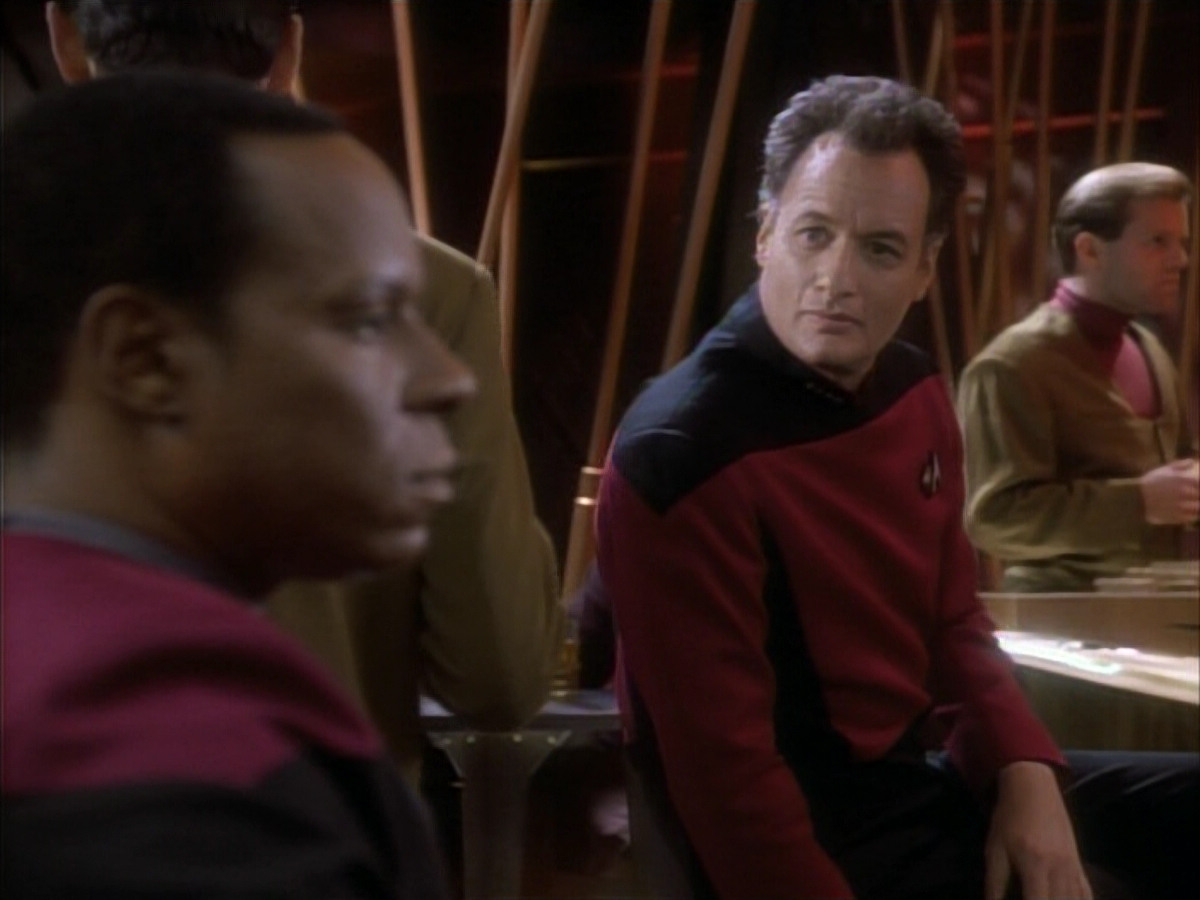 extant_StarTrekDS9_1x07-Q-Less_01896.jpg