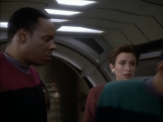 extant_StarTrekDS9_1x07-Q-Less_00156.jpg
