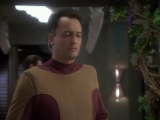 extant_StarTrekDS9_1x07-Q-Less_01637.jpg