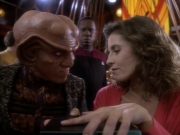 extant_StarTrekDS9_1x07-Q-Less_01877.jpg