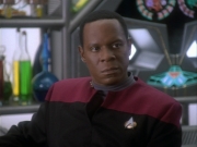extant_StarTrekDS9_1x07-Q-Less_01909.jpg