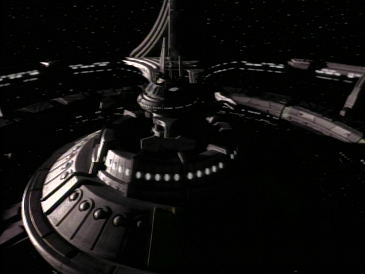 extant_StarTrekDS9_1x08-Dax_00017.jpg