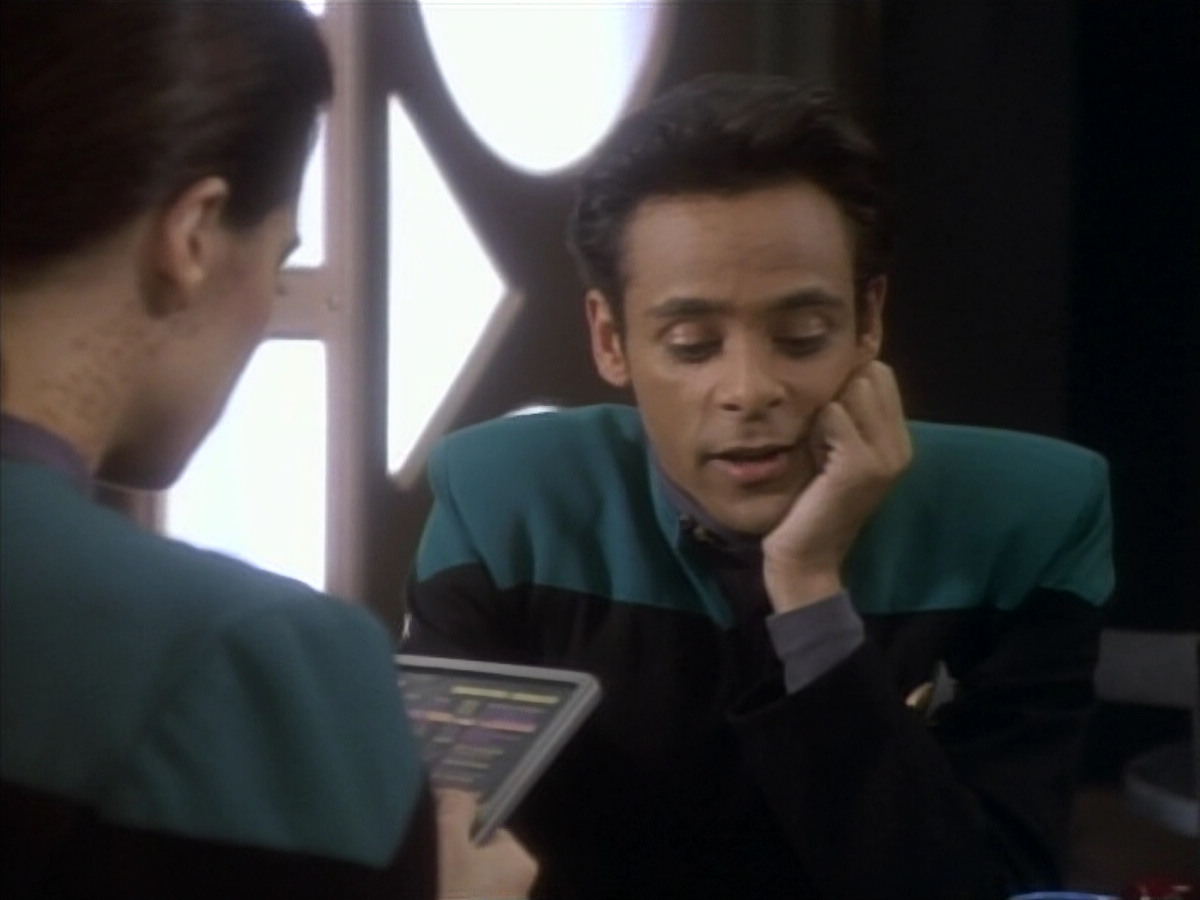 extant_StarTrekDS9_1x08-Dax_00058.jpg