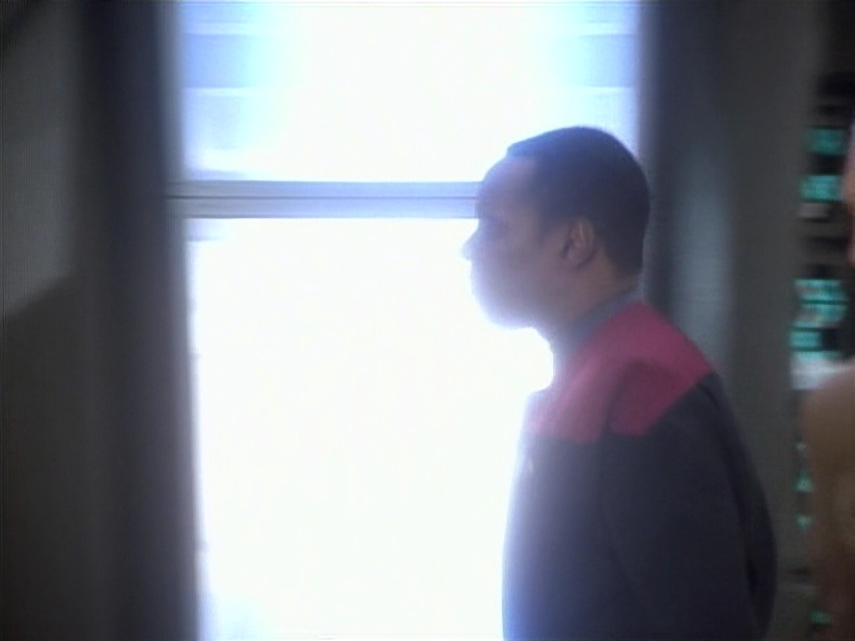 extant_StarTrekDS9_1x08-Dax_00465.jpg