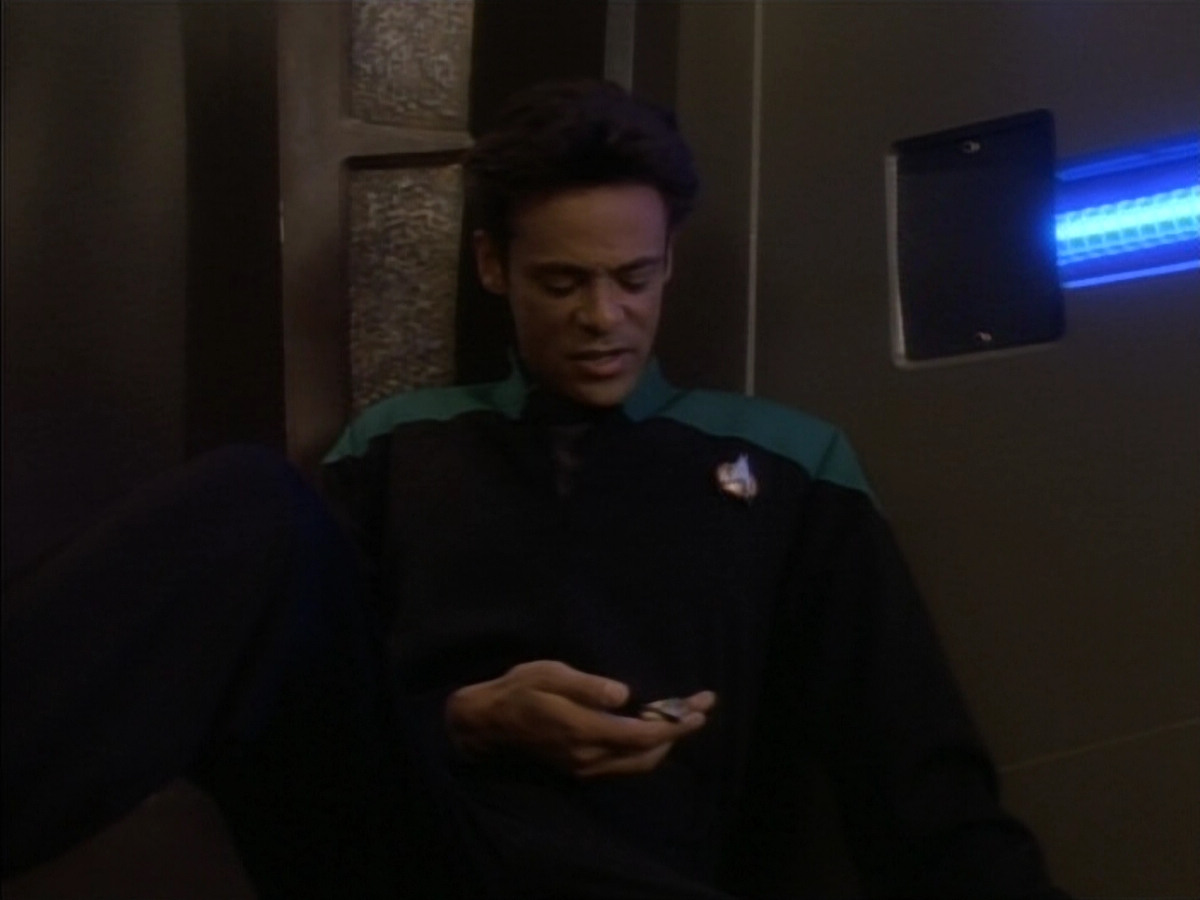 extant_StarTrekDS9_1x08-Dax_00481.jpg