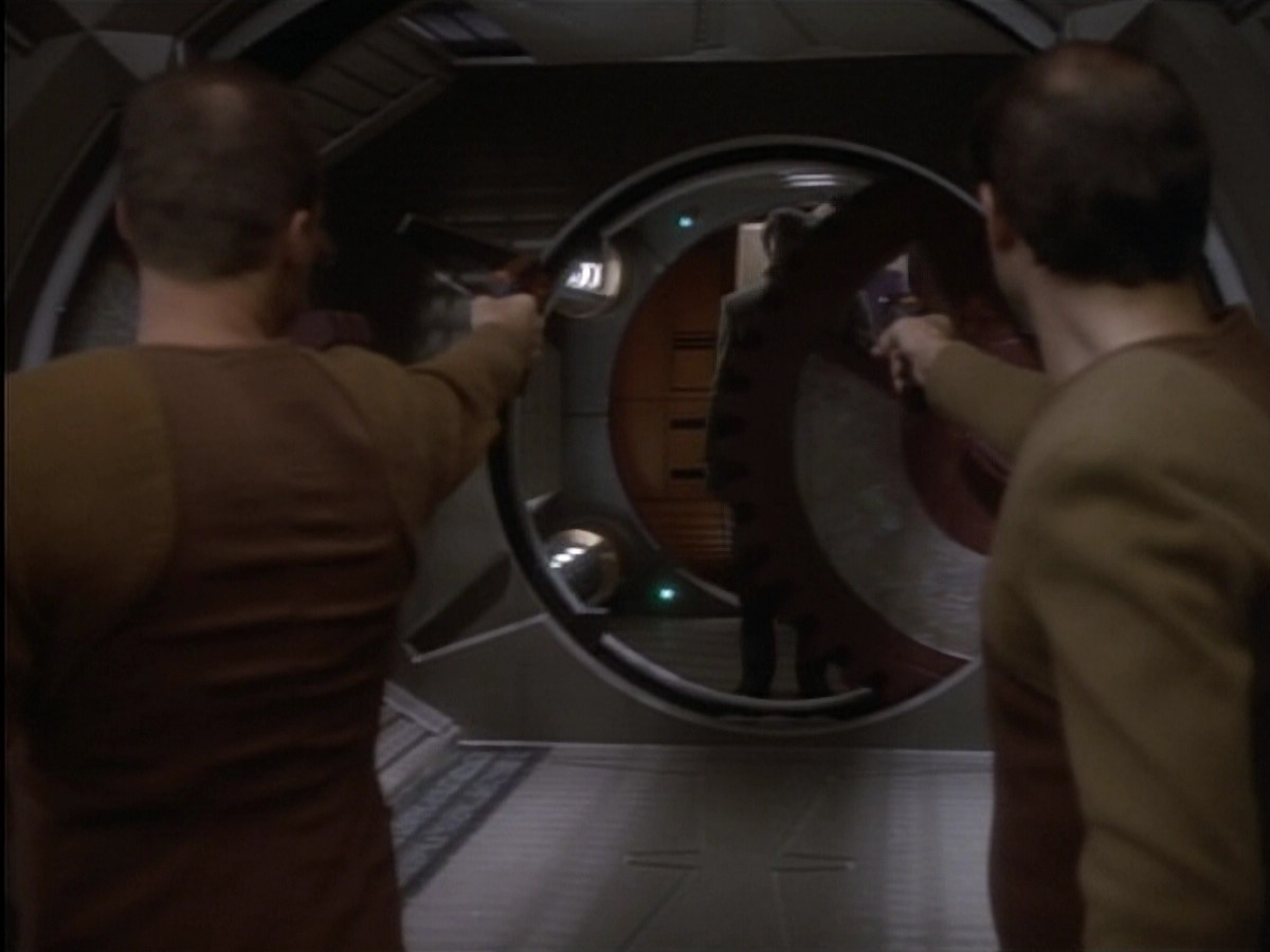 extant_StarTrekDS9_1x08-Dax_00708.jpg