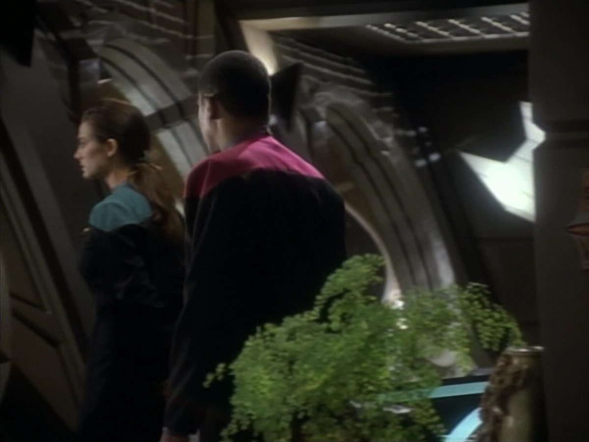 extant_StarTrekDS9_1x08-Dax_00971.jpg