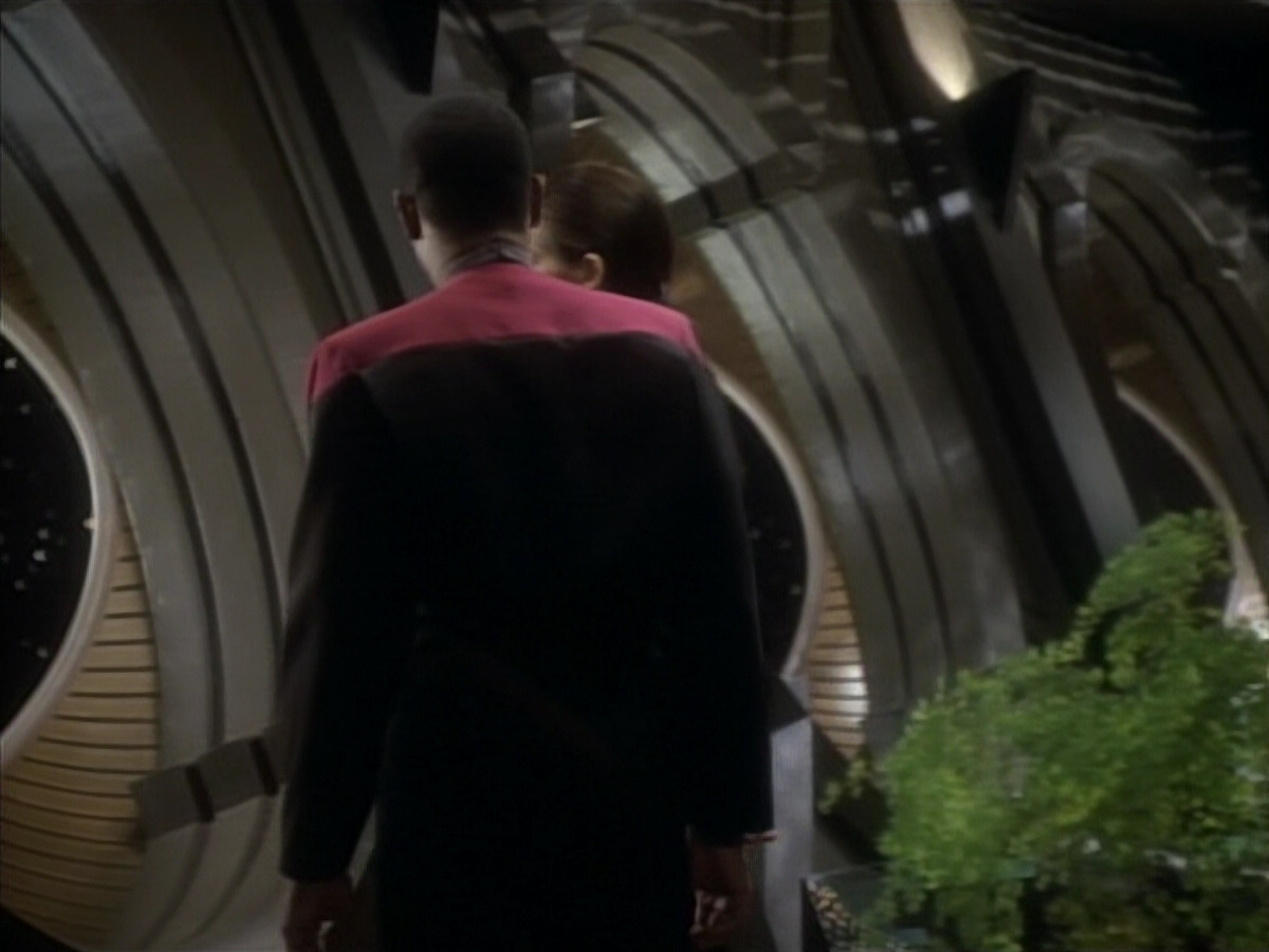 extant_StarTrekDS9_1x08-Dax_00973.jpg