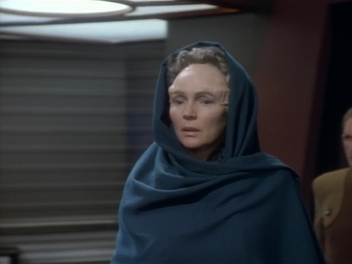 extant_StarTrekDS9_1x08-Dax_03527.jpg