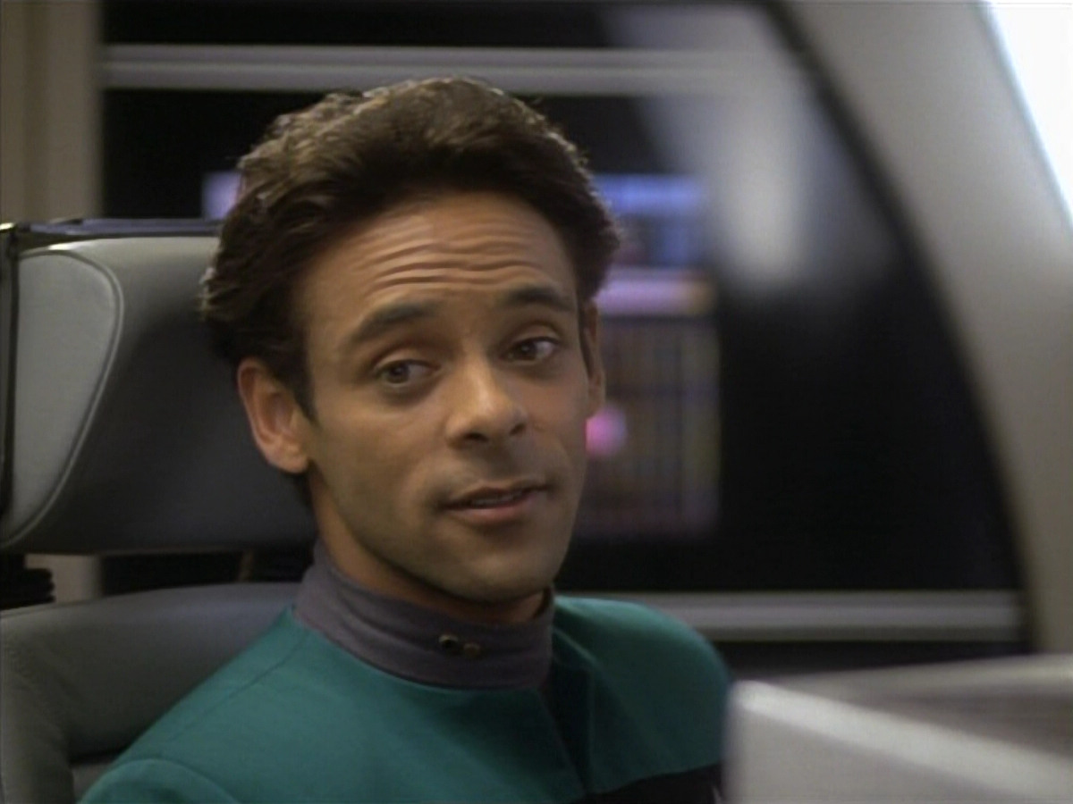 extant_StarTrekDS9_1x09-ThePassenger_00067.jpg