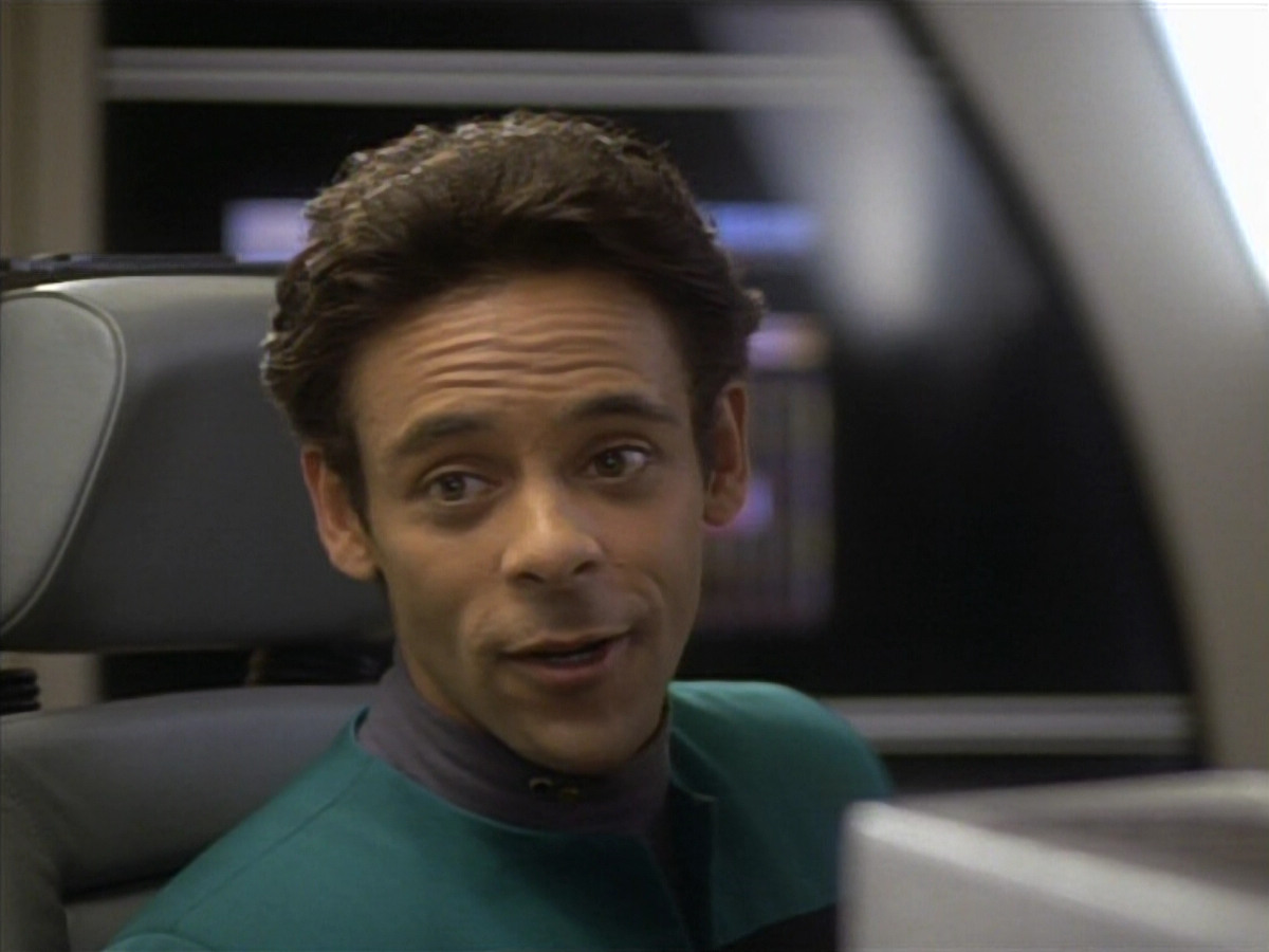 extant_StarTrekDS9_1x09-ThePassenger_00078.jpg