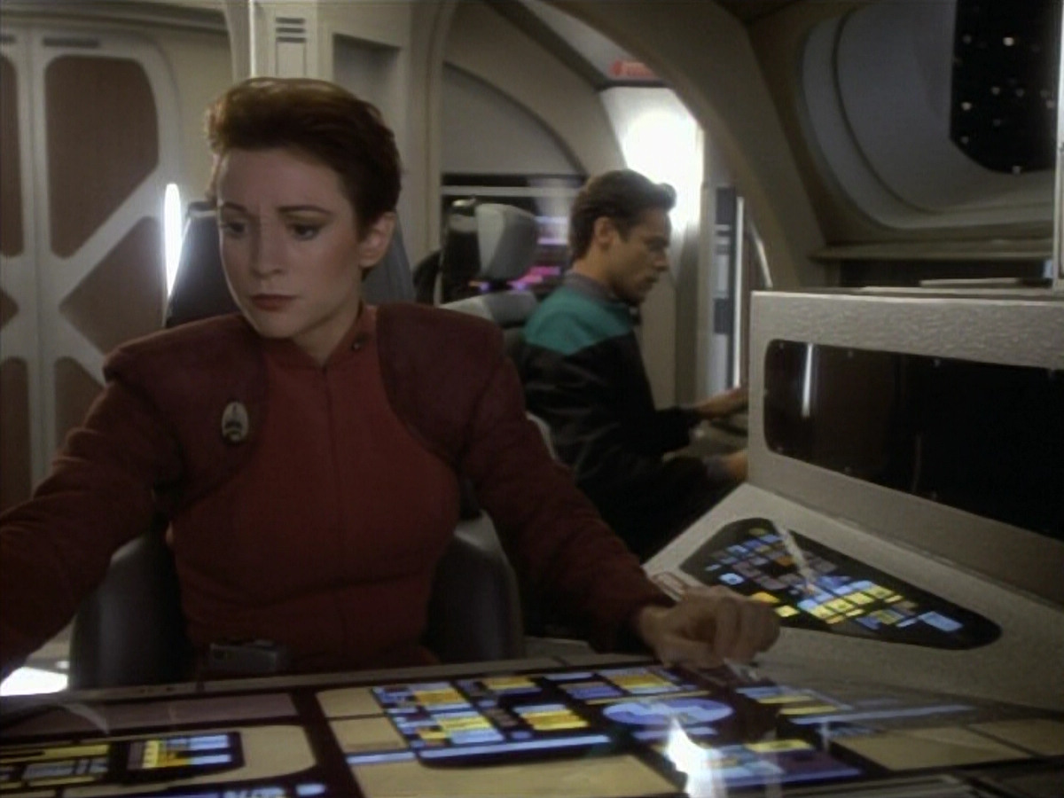 extant_StarTrekDS9_1x09-ThePassenger_00092.jpg