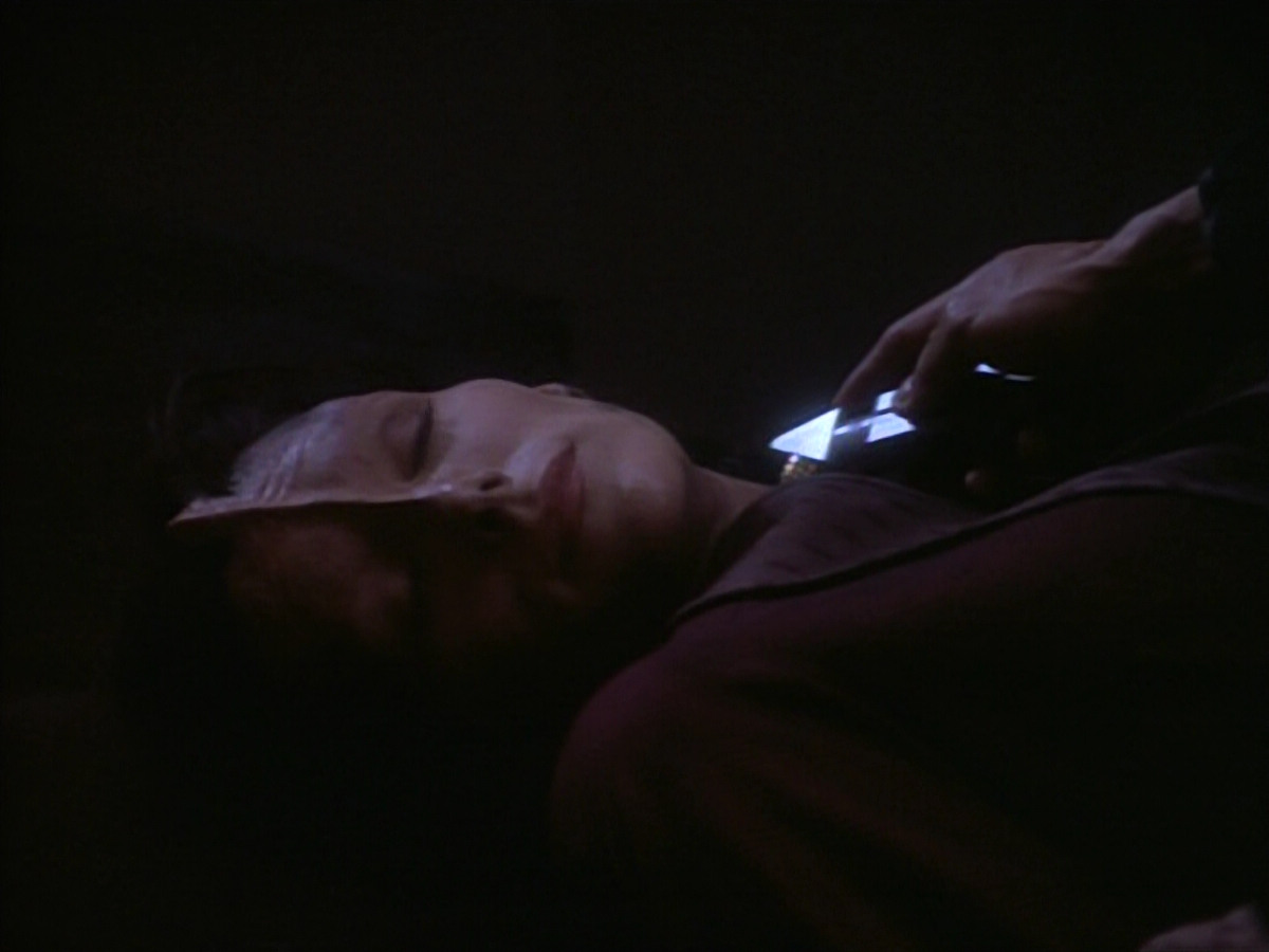 extant_StarTrekDS9_1x09-ThePassenger_00166.jpg