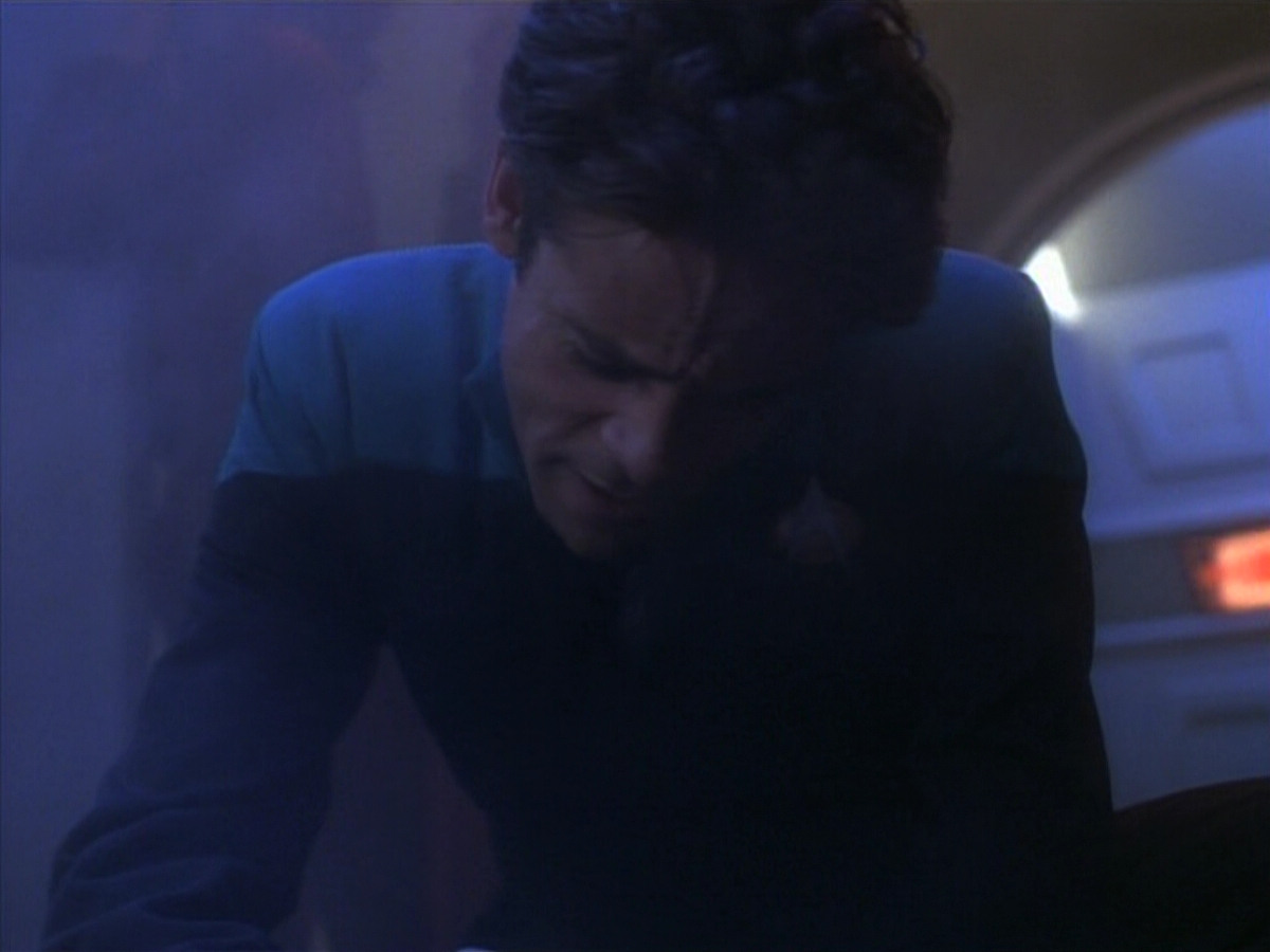 extant_StarTrekDS9_1x09-ThePassenger_00257.jpg