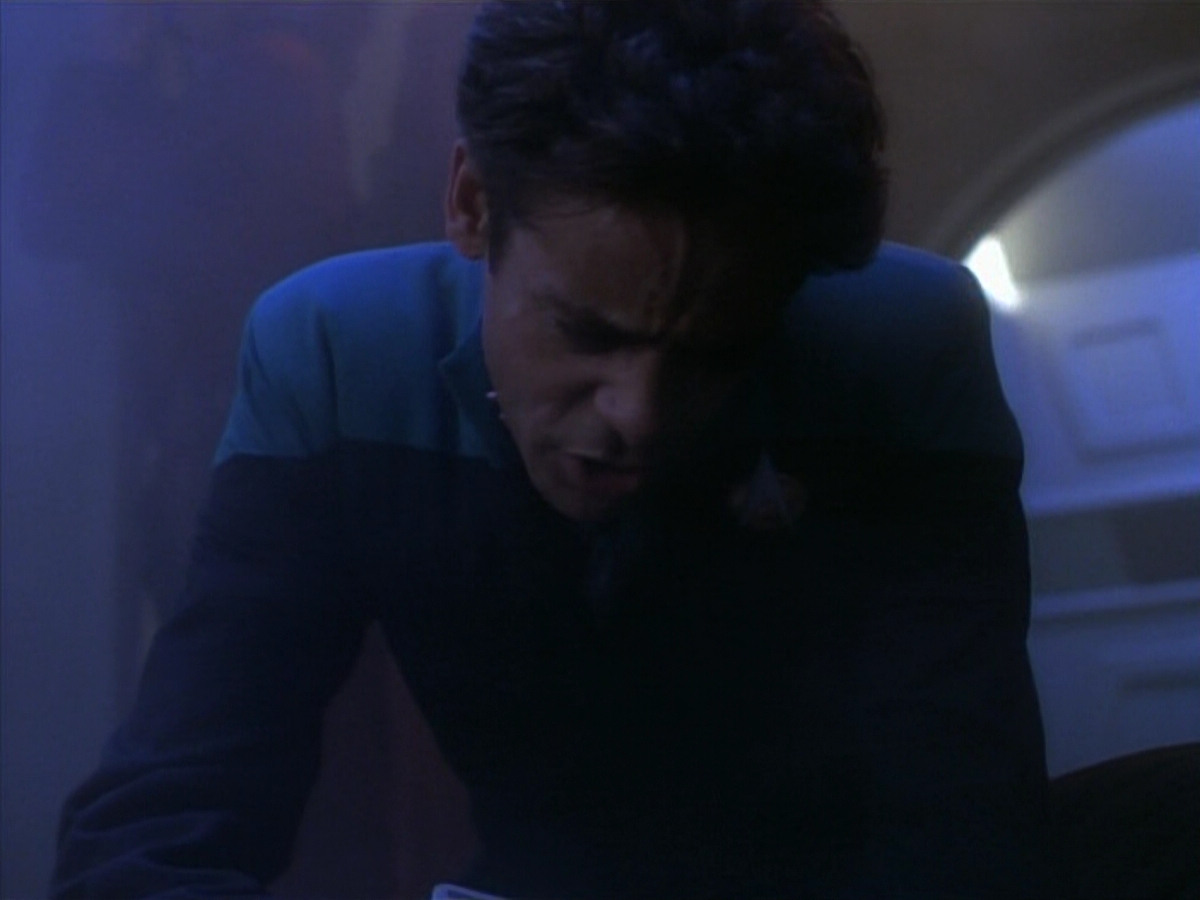 extant_StarTrekDS9_1x09-ThePassenger_00258.jpg