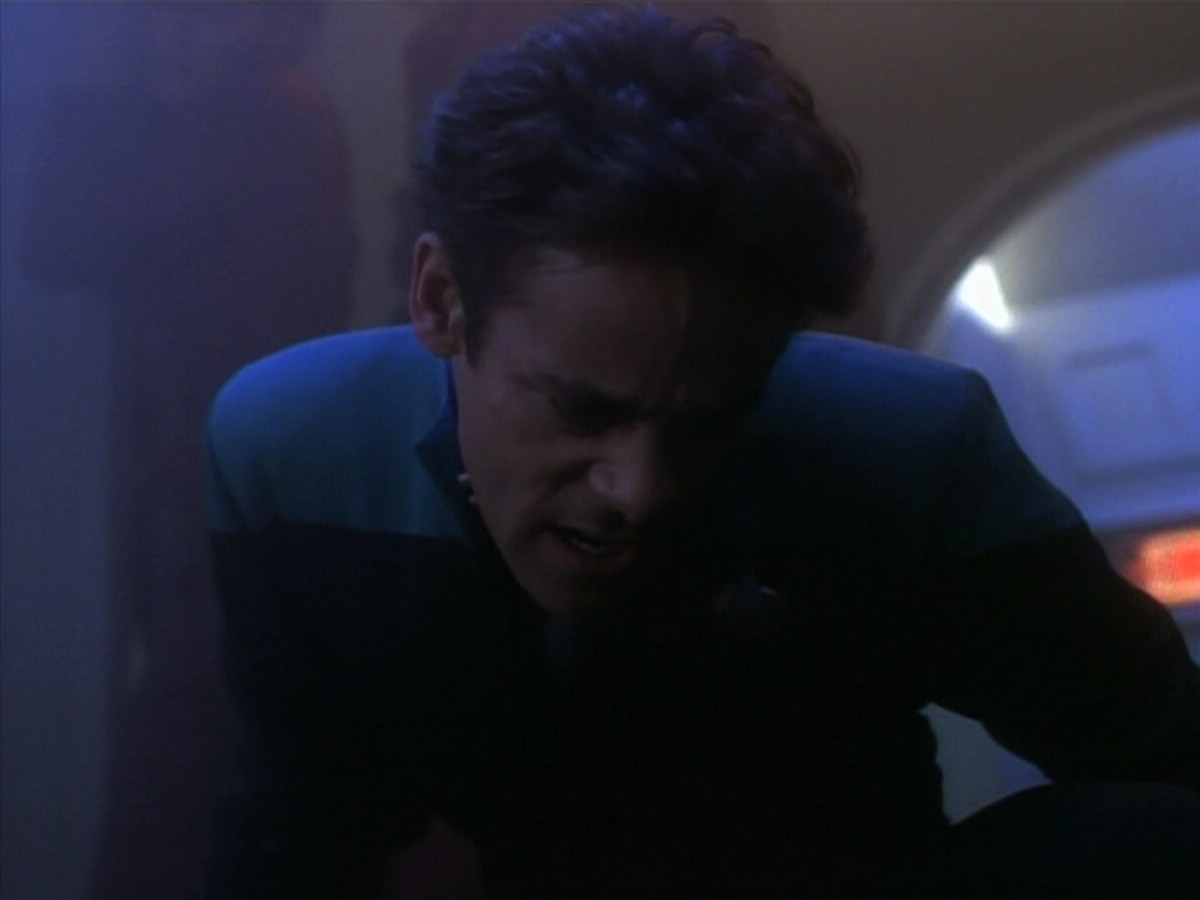 extant_StarTrekDS9_1x09-ThePassenger_00265.jpg
