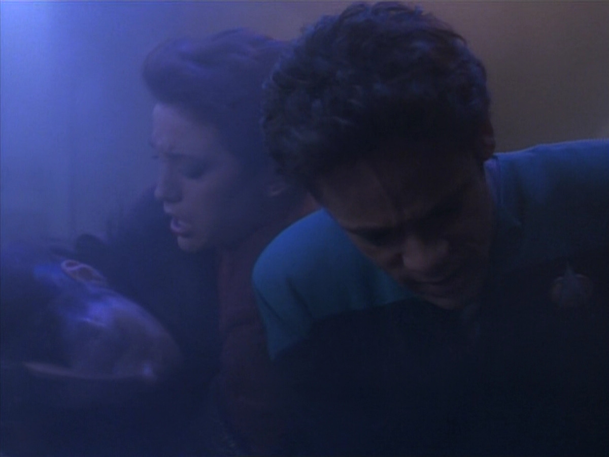 extant_StarTrekDS9_1x09-ThePassenger_00304.jpg