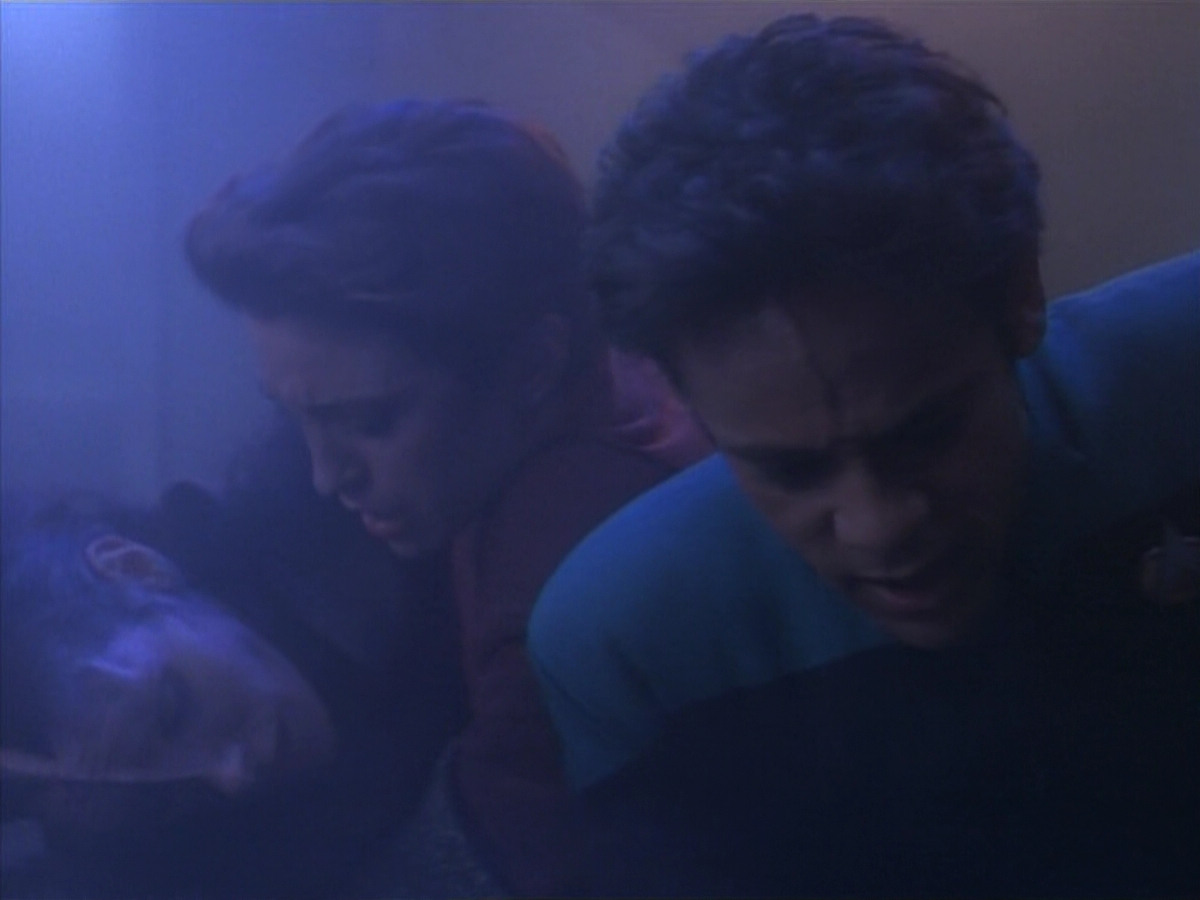 extant_StarTrekDS9_1x09-ThePassenger_00307.jpg
