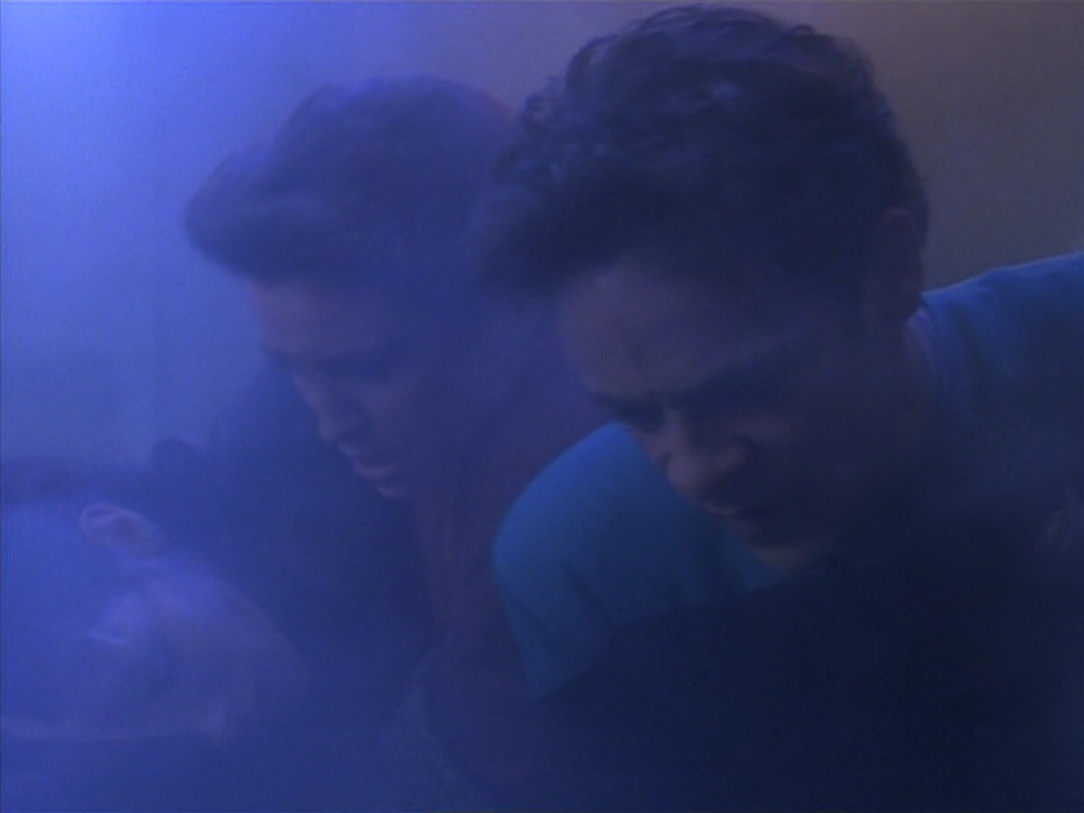 extant_StarTrekDS9_1x09-ThePassenger_00310.jpg