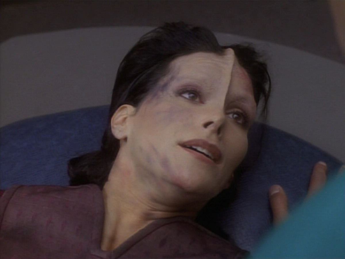 extant_StarTrekDS9_1x09-ThePassenger_00531.jpg