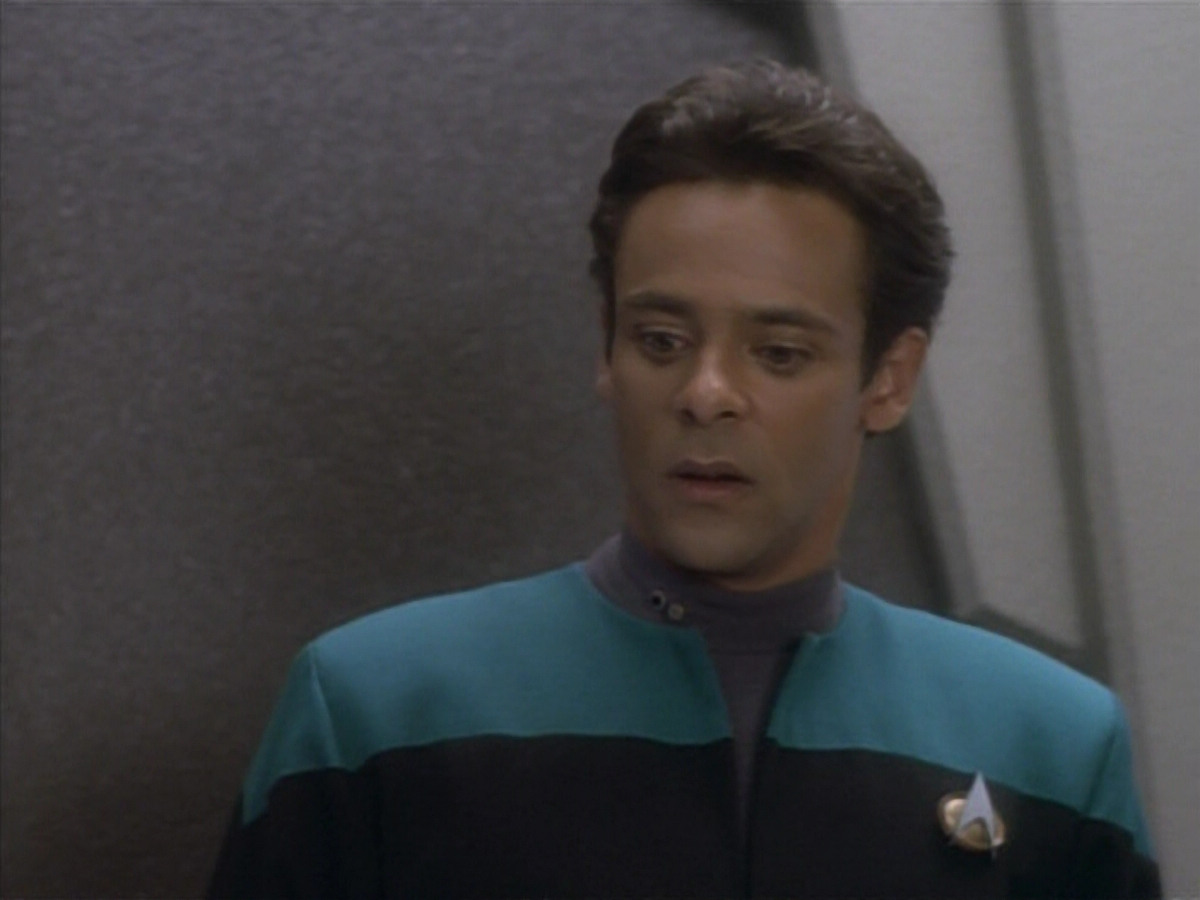extant_StarTrekDS9_1x09-ThePassenger_00660.jpg