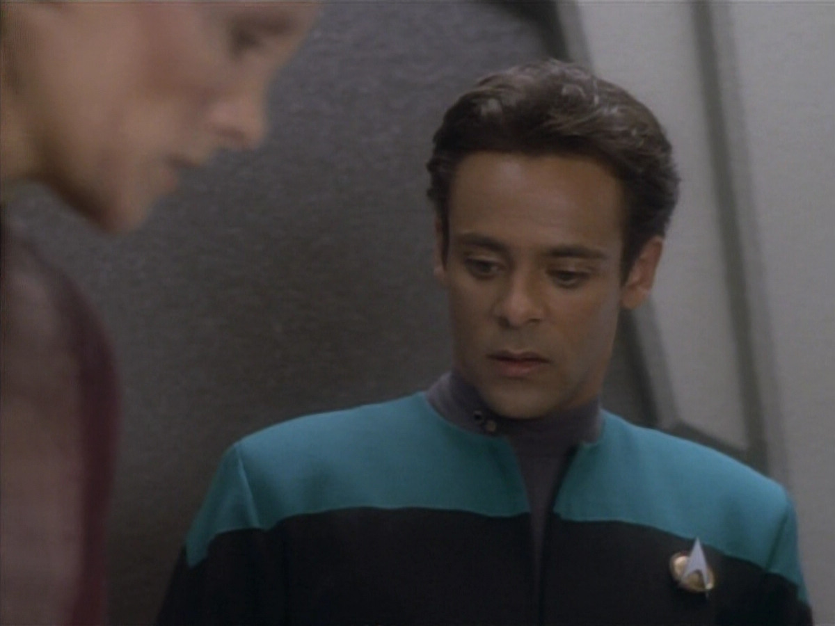 extant_StarTrekDS9_1x09-ThePassenger_00662.jpg