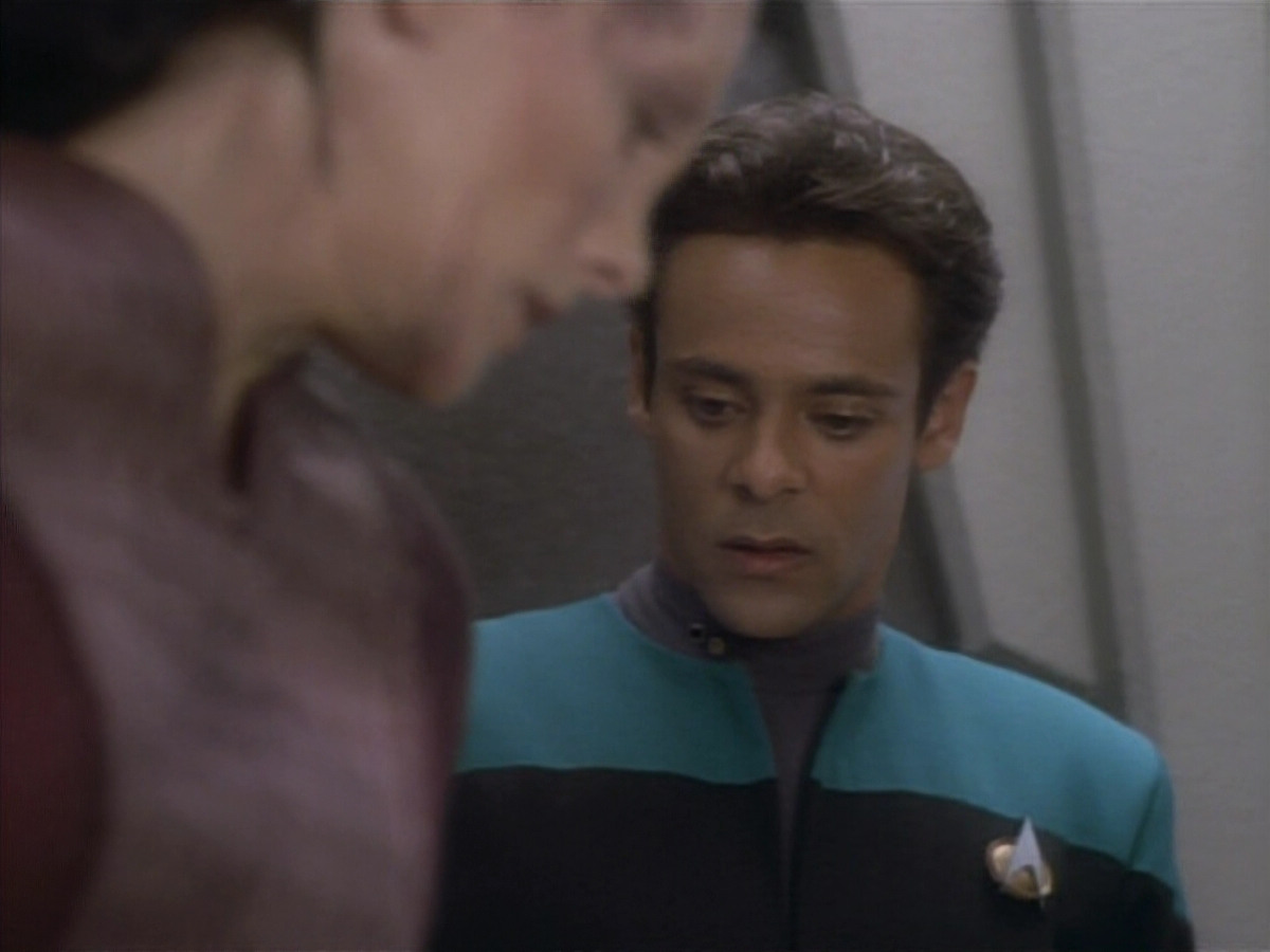 extant_StarTrekDS9_1x09-ThePassenger_00663.jpg