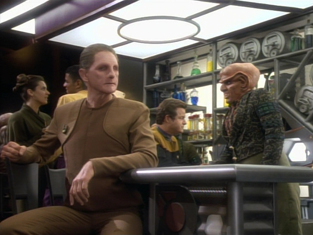 extant_StarTrekDS9_1x09-ThePassenger_00702.jpg