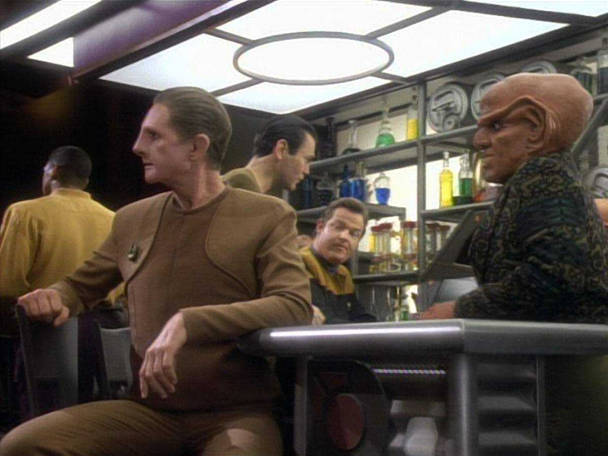 extant_StarTrekDS9_1x09-ThePassenger_00718.jpg