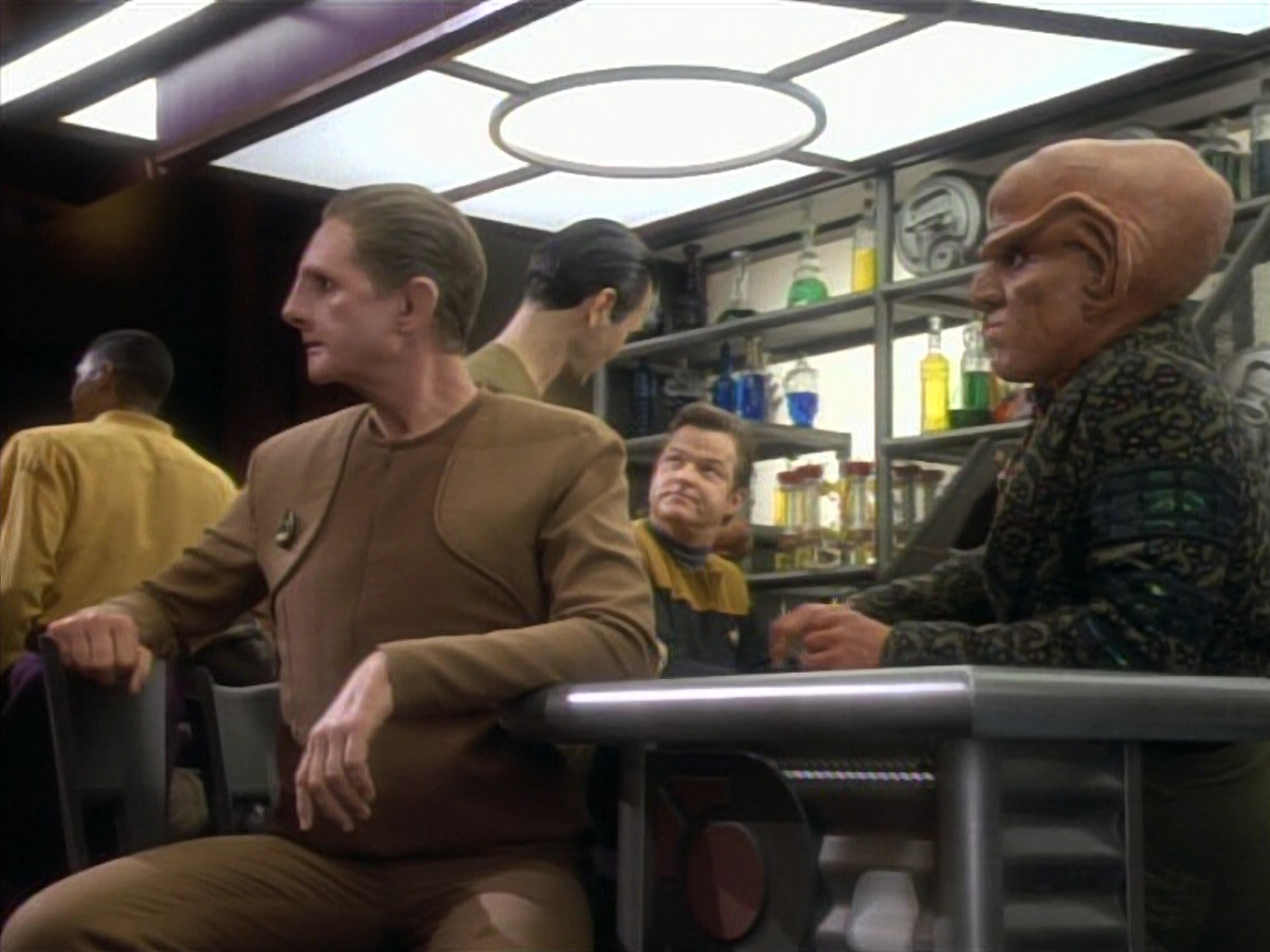 extant_StarTrekDS9_1x09-ThePassenger_00719.jpg