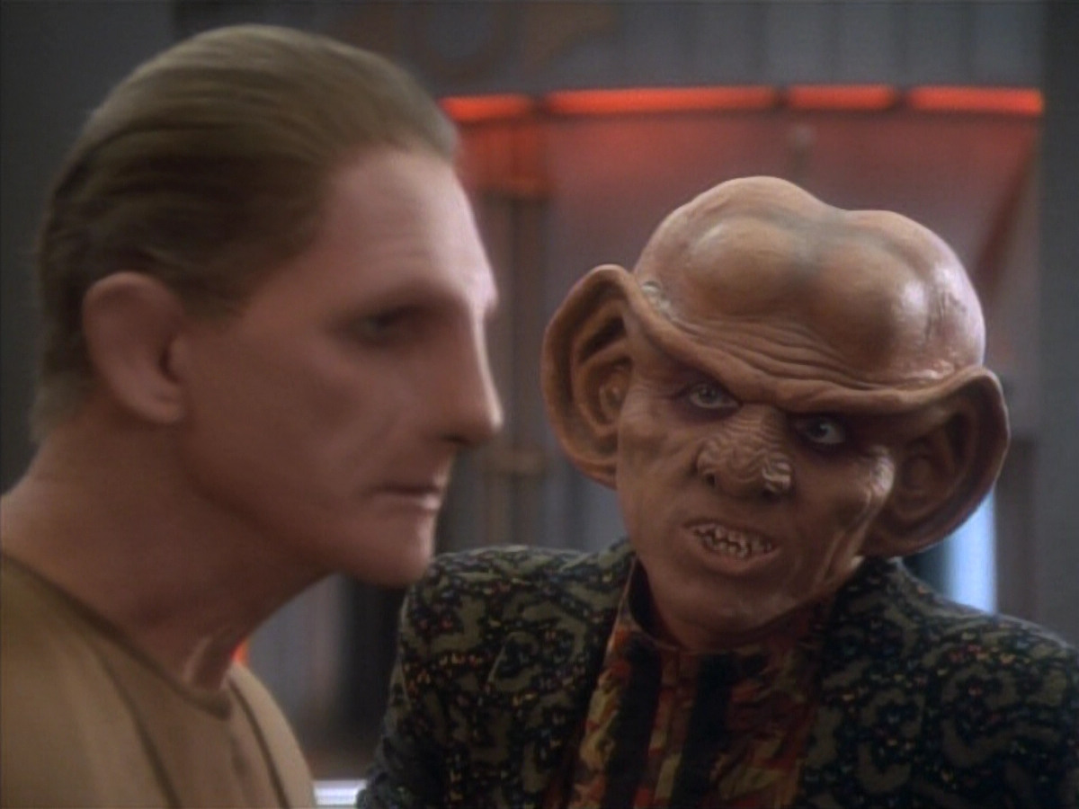 extant_StarTrekDS9_1x09-ThePassenger_00767.jpg