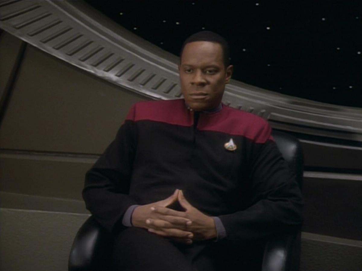 extant_StarTrekDS9_1x09-ThePassenger_01162.jpg
