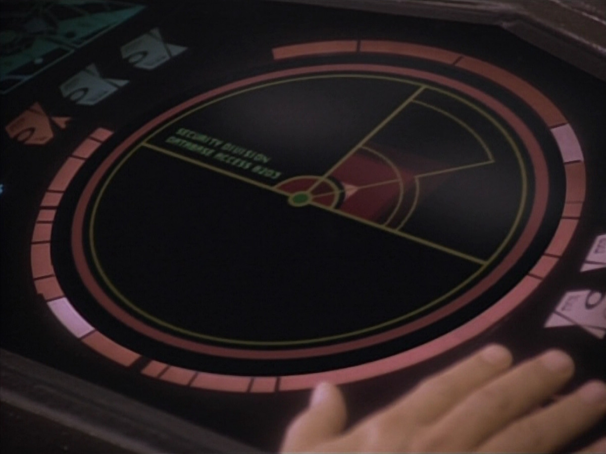 extant_StarTrekDS9_1x09-ThePassenger_01239.jpg