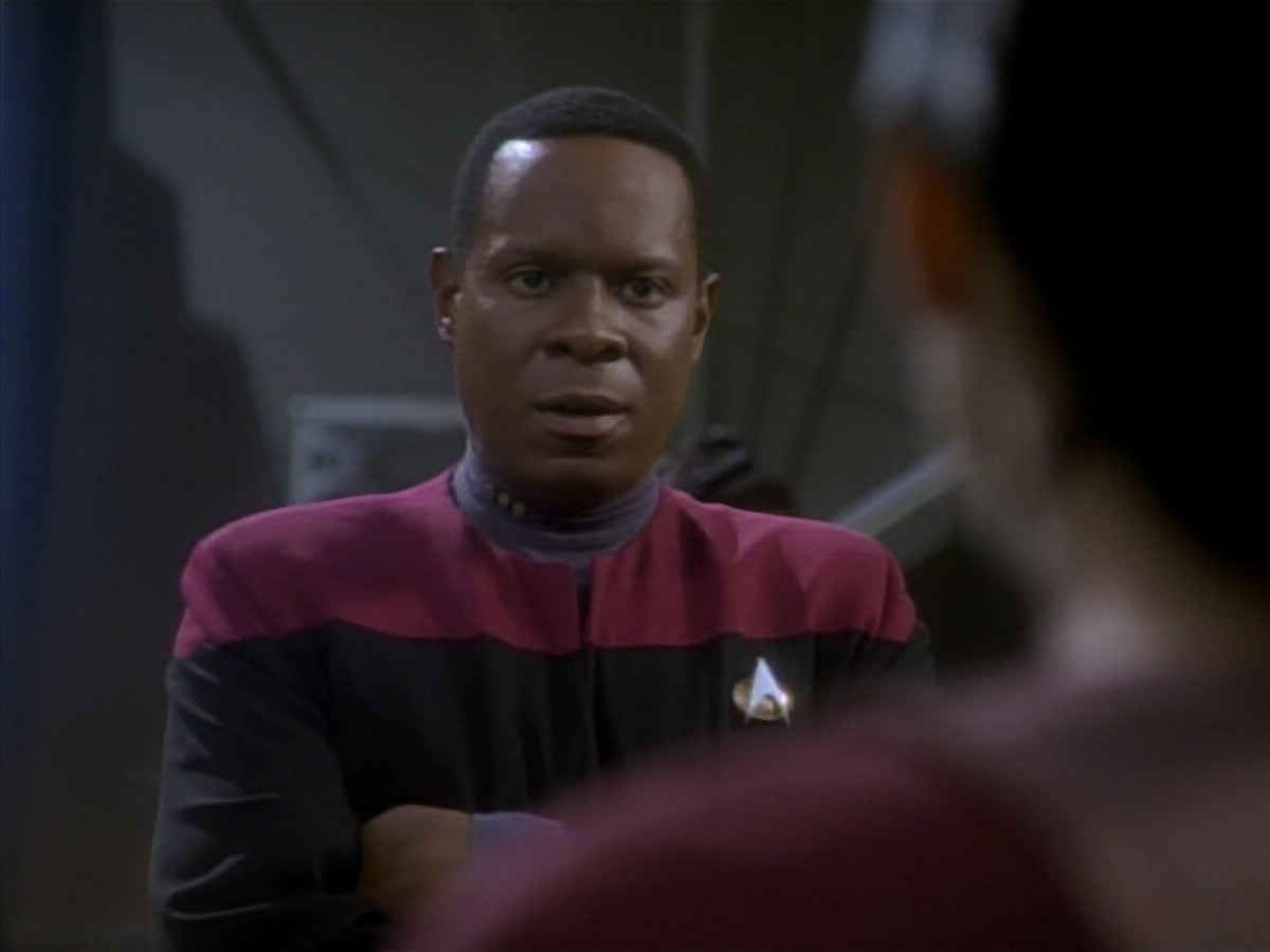 extant_StarTrekDS9_1x09-ThePassenger_01431.jpg