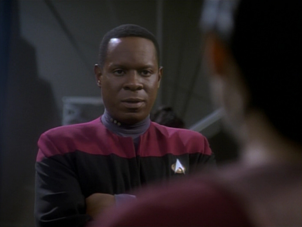 extant_StarTrekDS9_1x09-ThePassenger_01434.jpg