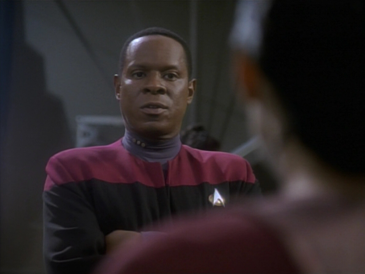 extant_StarTrekDS9_1x09-ThePassenger_01444.jpg