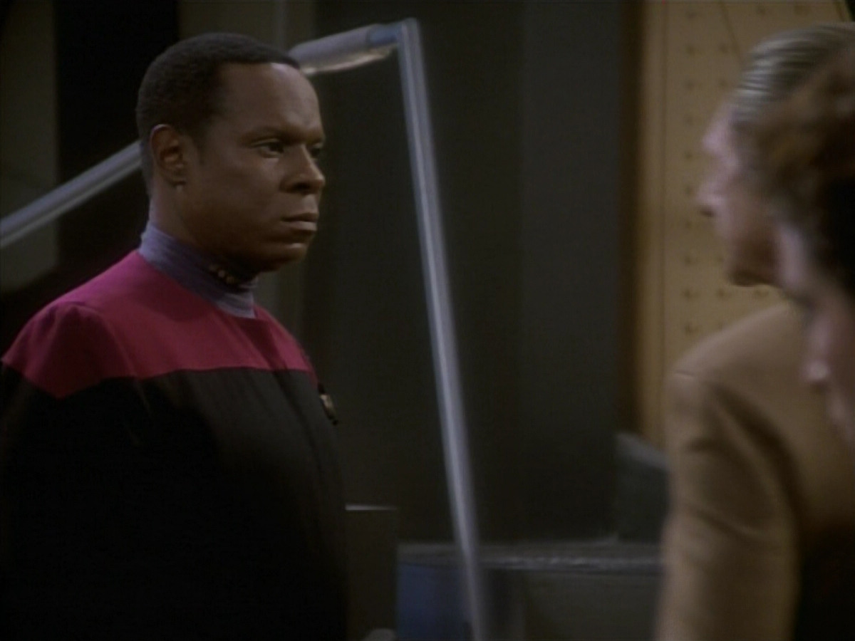 extant_StarTrekDS9_1x09-ThePassenger_01535.jpg