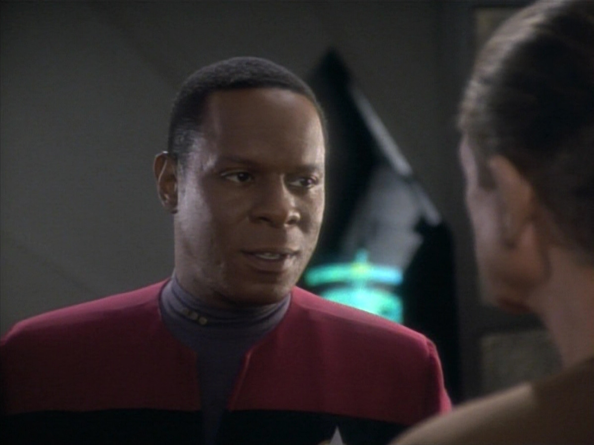 extant_StarTrekDS9_1x09-ThePassenger_01554.jpg